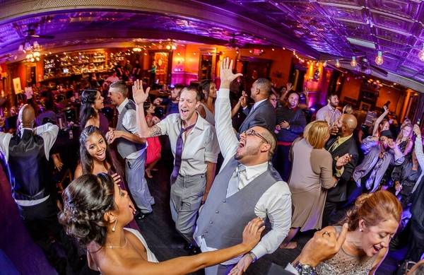 5★ Wedding DJ/MC Entertainment/Text RIGHT NOW for instant DJ pricing - event services
