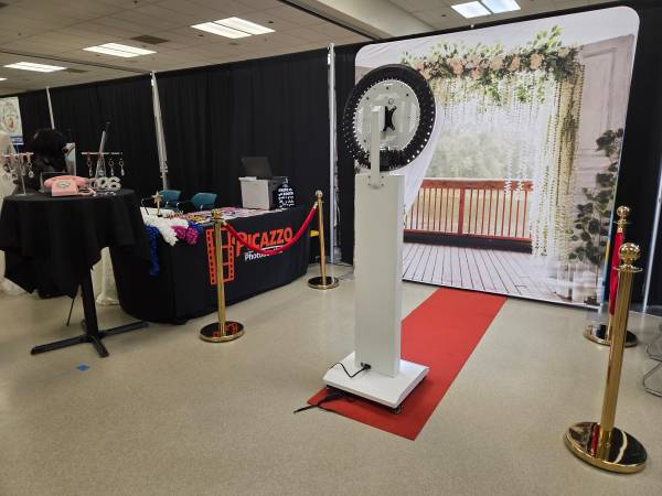 Picazzo Photo booth services - event services
