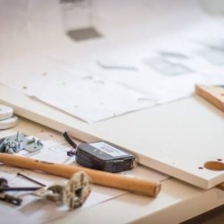 EXPERIENCED EN / CZ / ES / FR SPEAKING HANDYMEN IN BERLIN (Berlin)