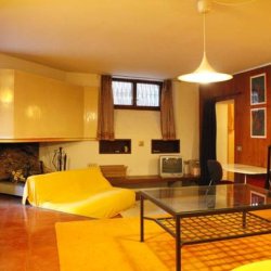 €900 / 2br - 65m2 - Tavernetta S.Damiano- 2 bedroom apartment in residential area (Florence South - S.Gaggio)